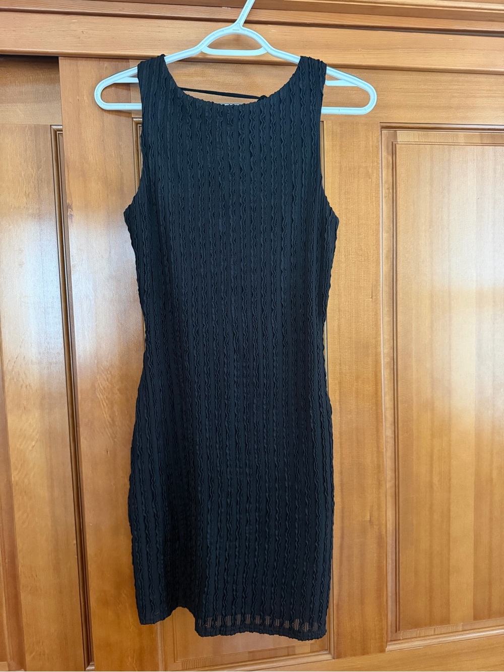 Classic Black Sleeveless Tight Dress